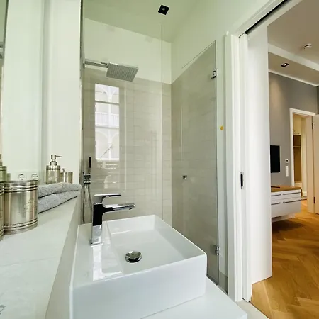 Appartement Luxus Sonnensuite In Der Strandvilla Charlotte