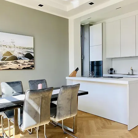 Luxus Sonnensuite In Der Strandvilla Charlotte Appartement *